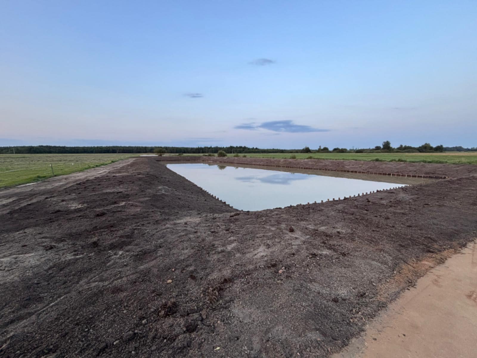 548188413 815565294463295 6932449883245682973 n