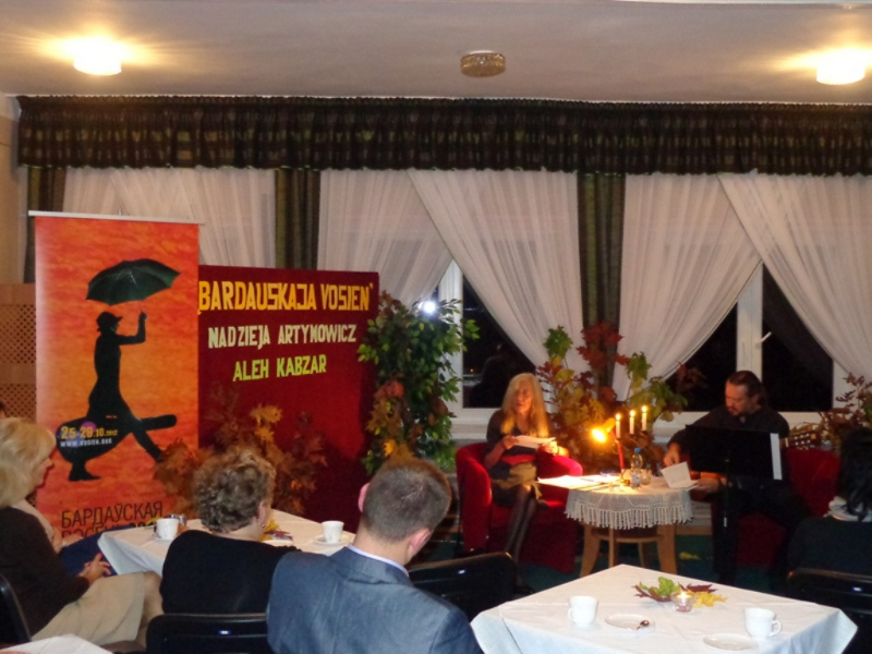 Jesień Bardów w bibliotece Narwi